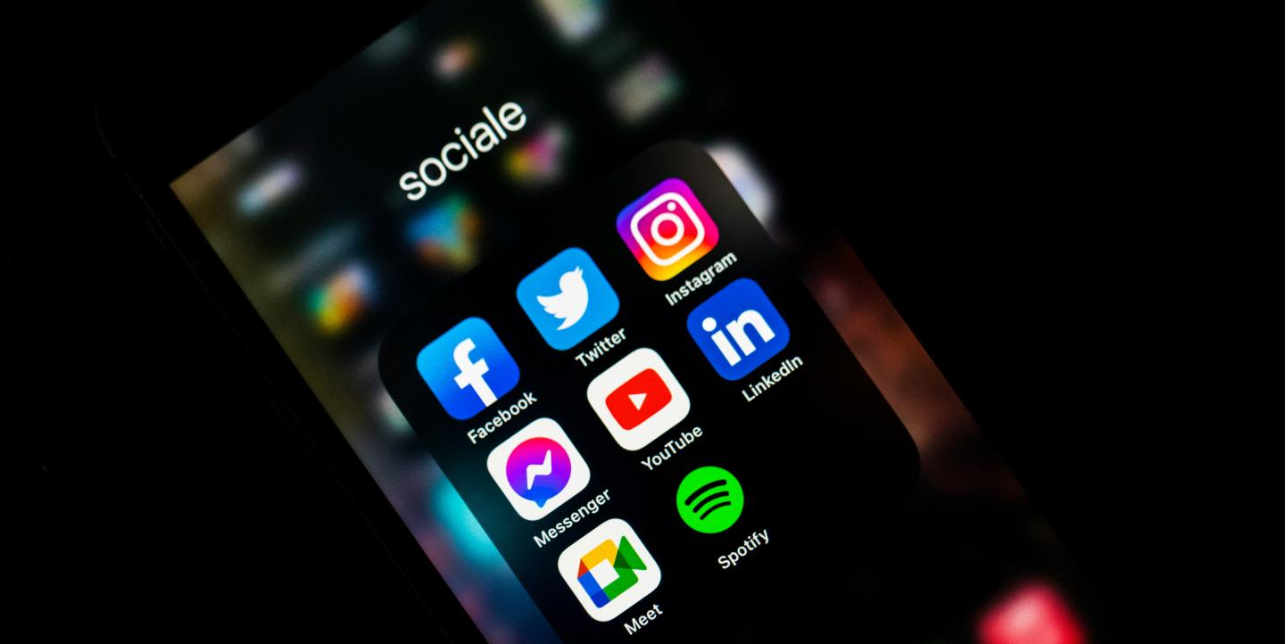 Desde Instagram, un medio indio se aleja del sensacionalismo y el ruido